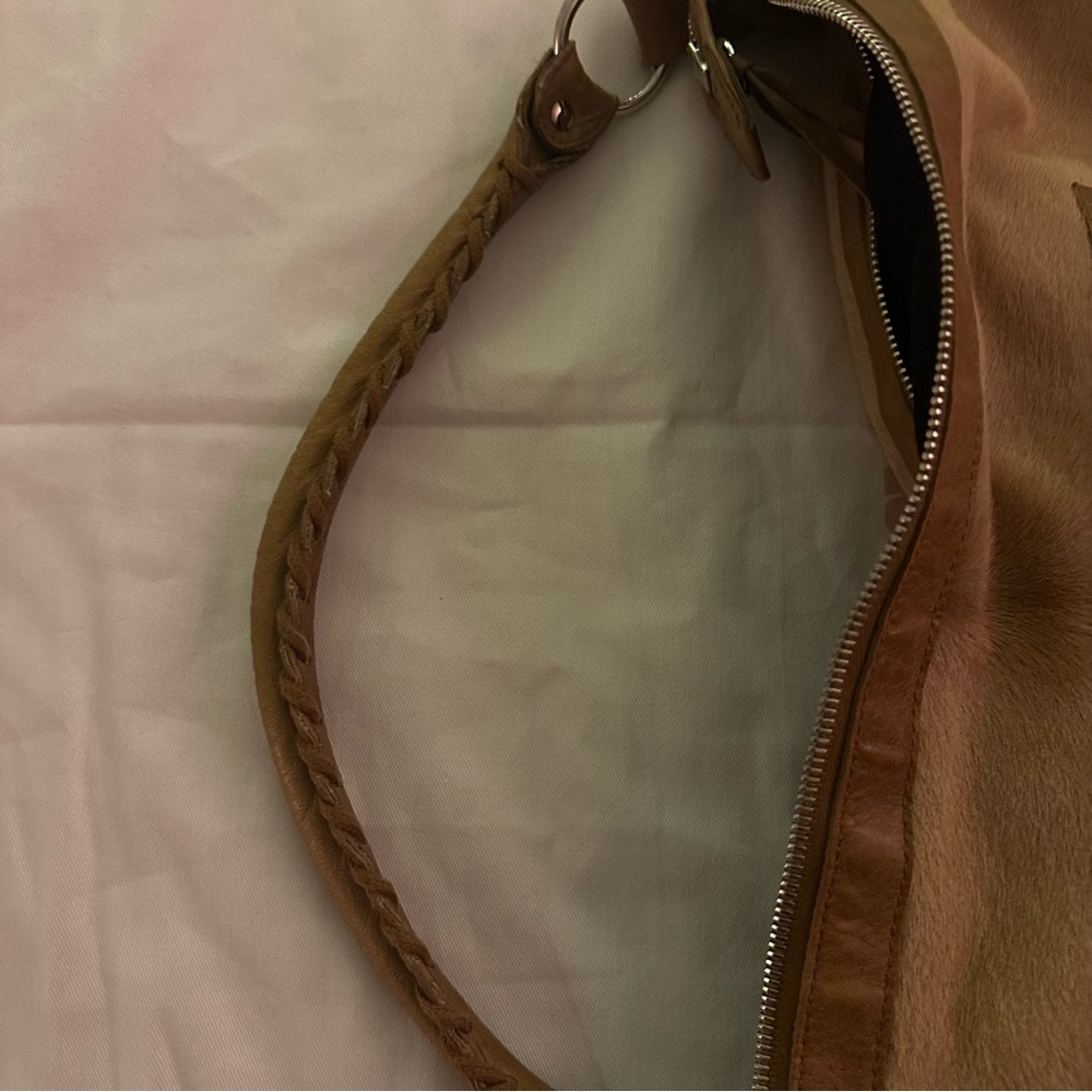 Balenciaga Tan Shoulder Bag - Picture 12 of 15